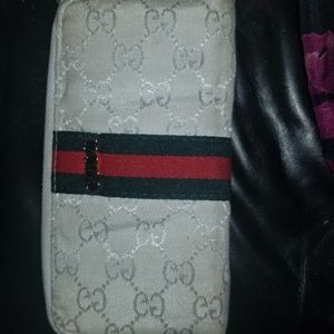 Gucci wallet